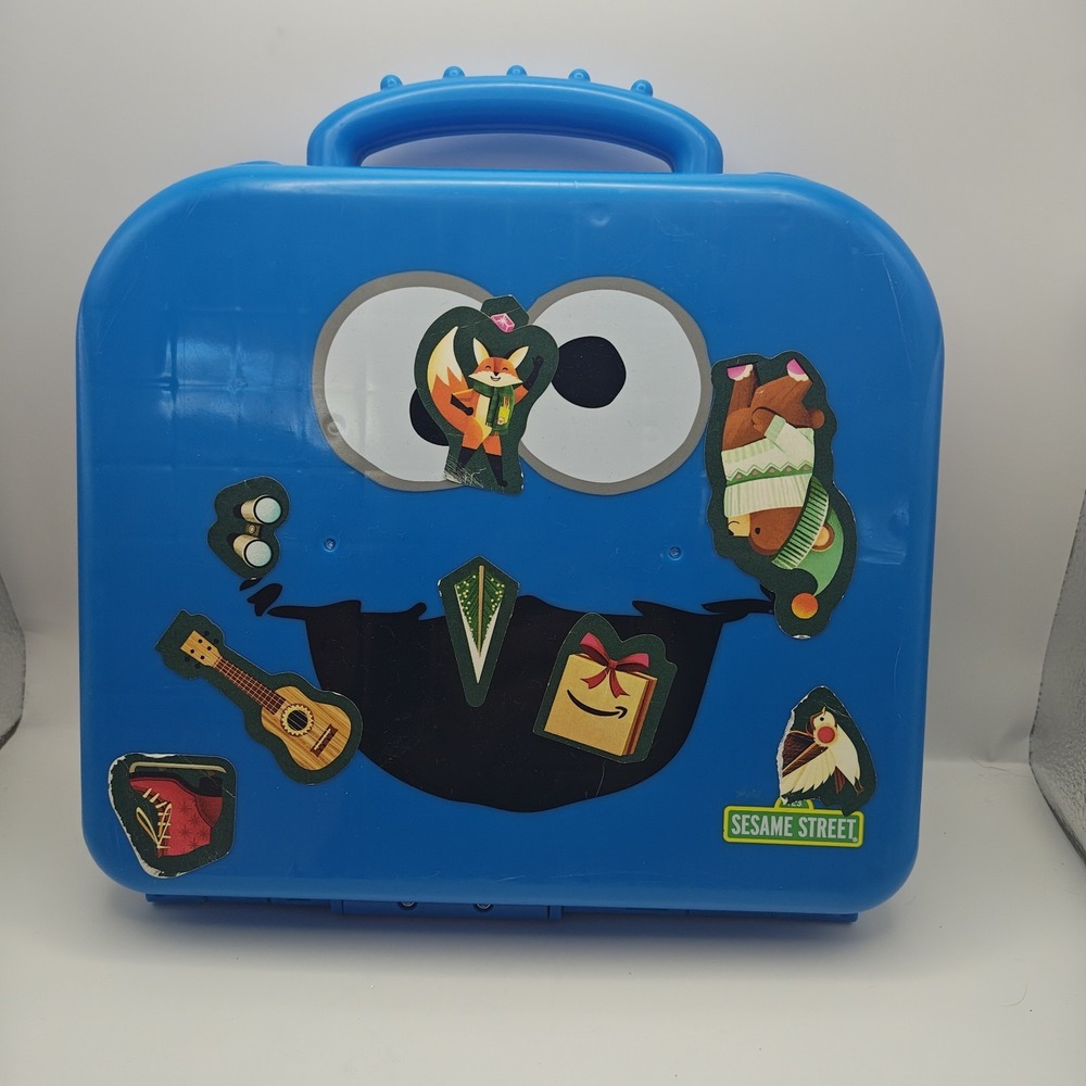 INCOMPLETE Sesame Street Cookie Monster On The Go Numbers W/ Take Along Case C2